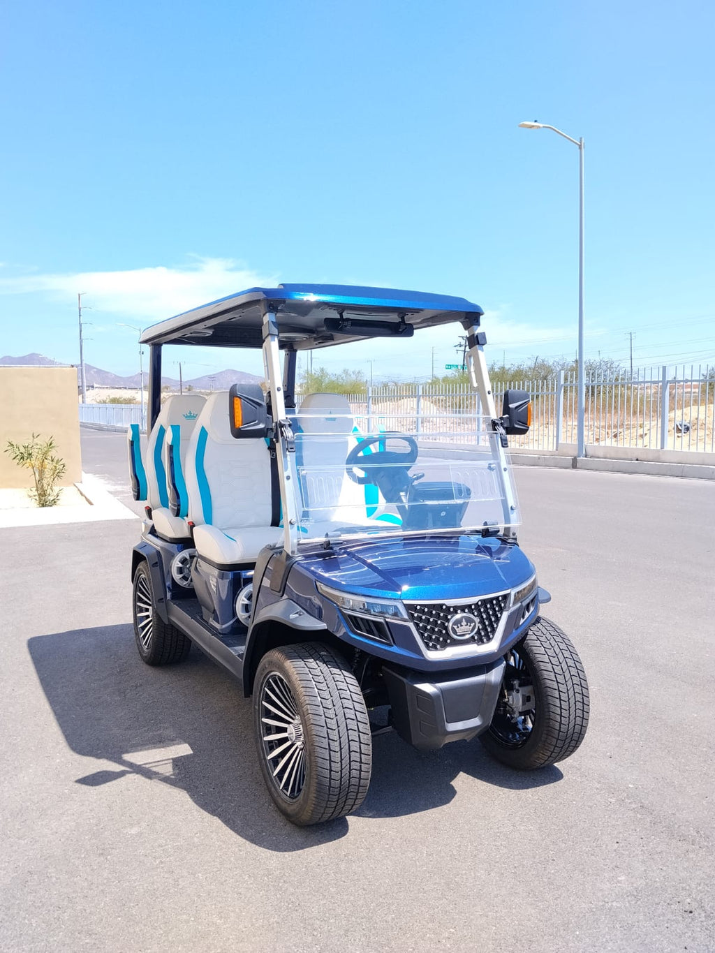 D-MAX GT4 -Mediterranean Blue (Ocean Wave Blue Seats) - In Stock