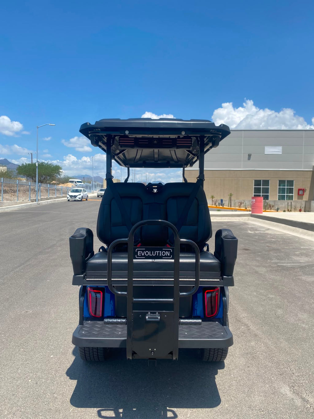 D5 Ranger 4+2 Plus - Blue (Black Seats) - IN STOCK