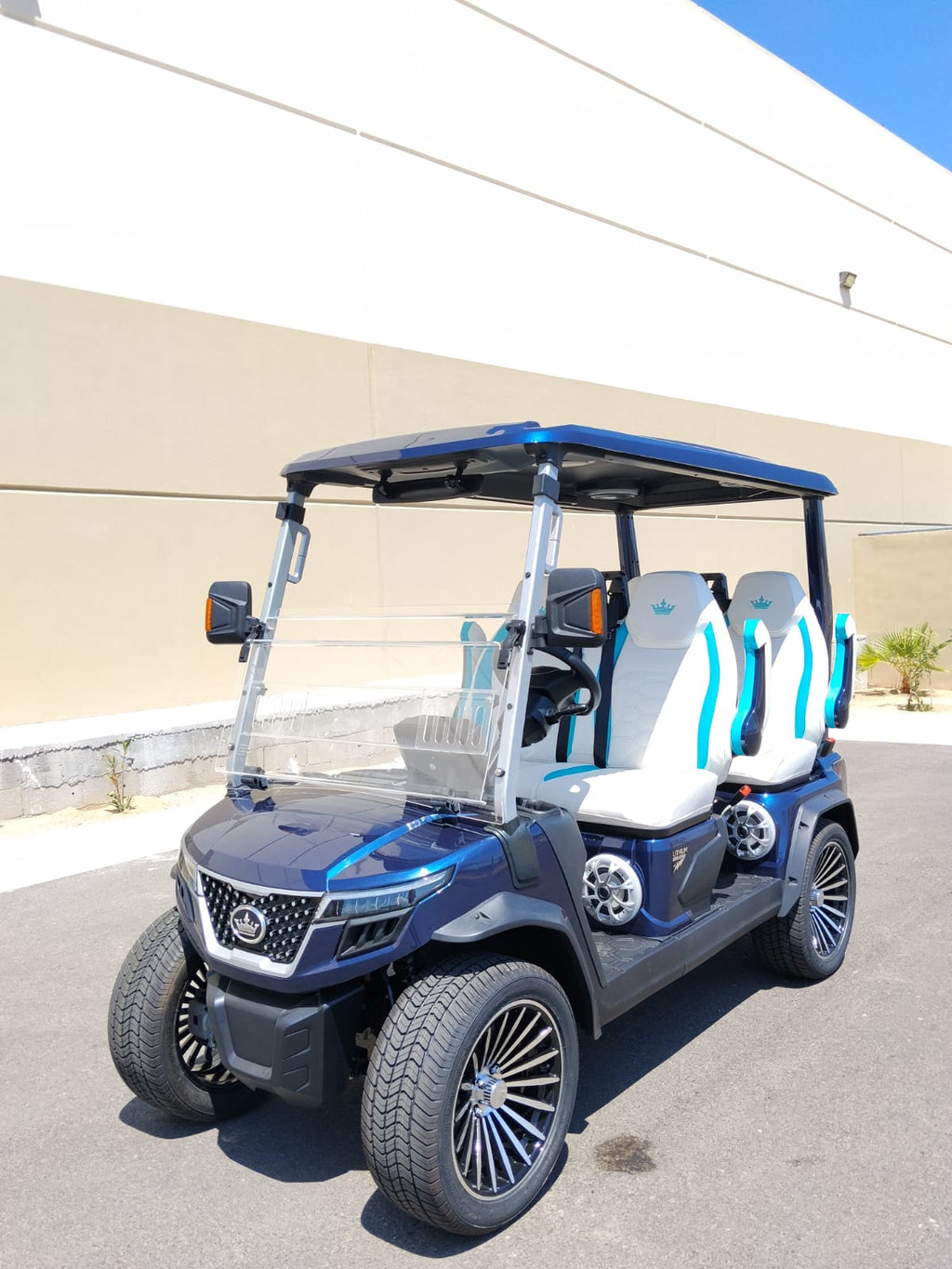 D-MAX GT4 -Mediterranean Blue (Ocean Wave Blue Seats) - In Stock
