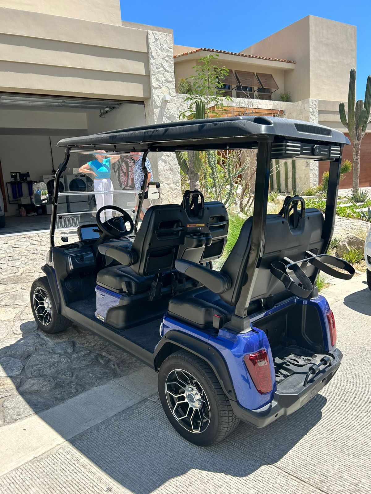 D5 Ranger 4 Plus Blue Black Seats - Hardy Carts & Equipment