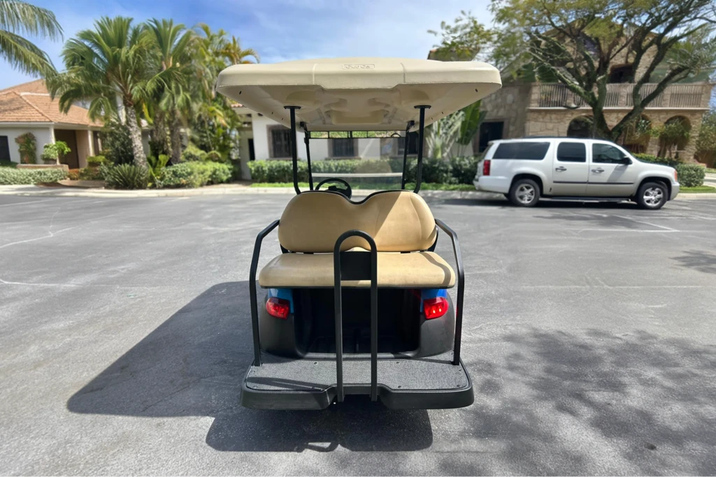 Club Car 2017 – Precedent i2 Gasoline - Used - Hardy Carts & Equipment