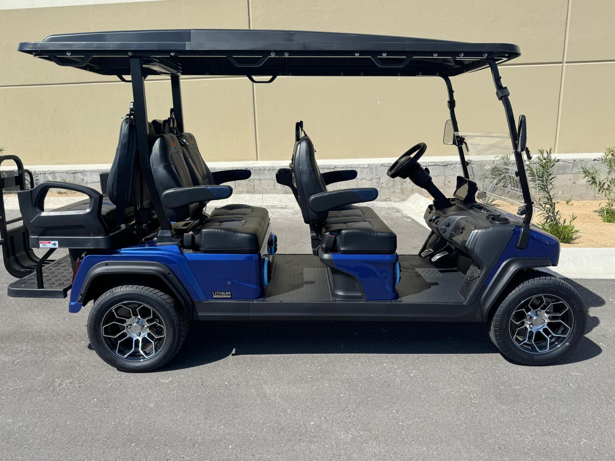 D5 Ranger 4+2 Plus Blue - Hardy Carts & Equipment