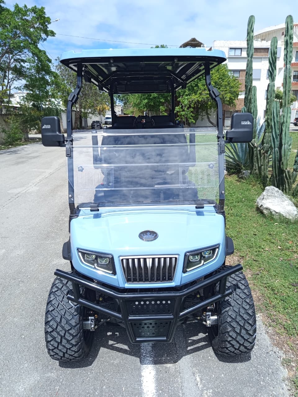 D5 Maverick 4+2 Plus - Pantone 5415c Blue (Black) - In Stock