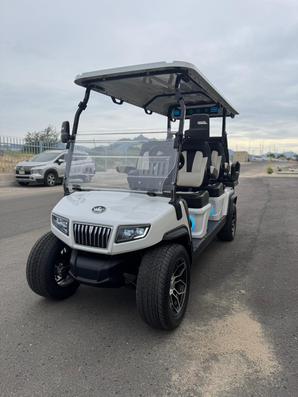 D5 Ranger 4+2 Plus - Mineral White - Black & White Seats - Color Matched Roof - In Stock