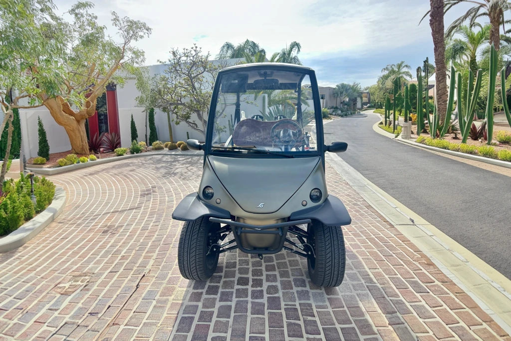 Garia golf 2 seater - 2024- USED- On Consignment- In Stock - Hardy Carts & Equipment