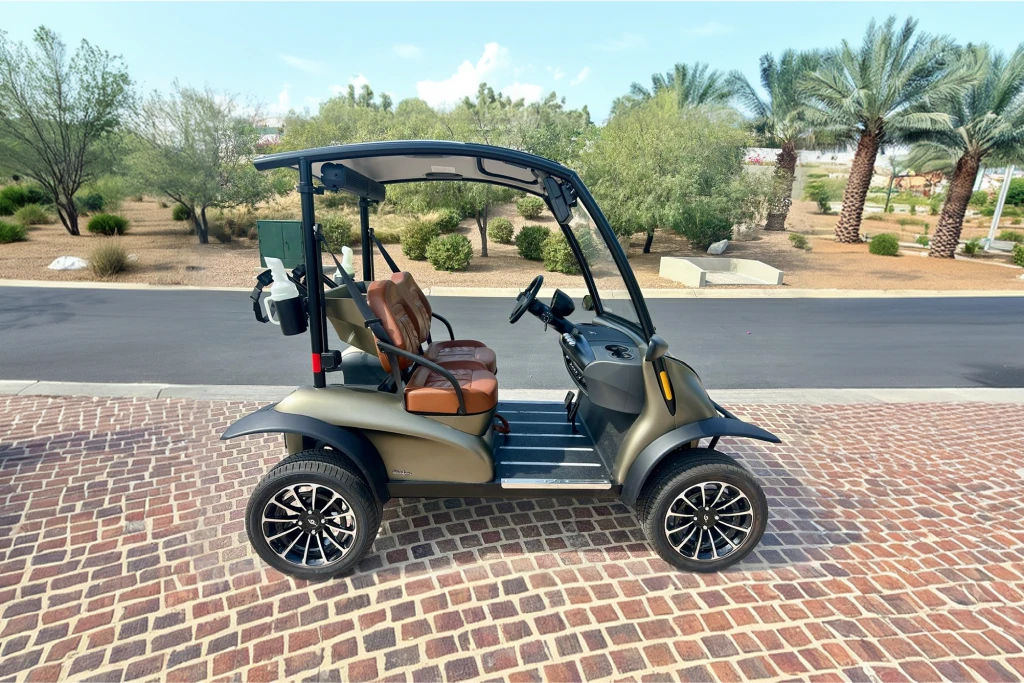 Garia golf 2 seater - 2024- USED- On Consignment- In Stock - Hardy Carts & Equipment