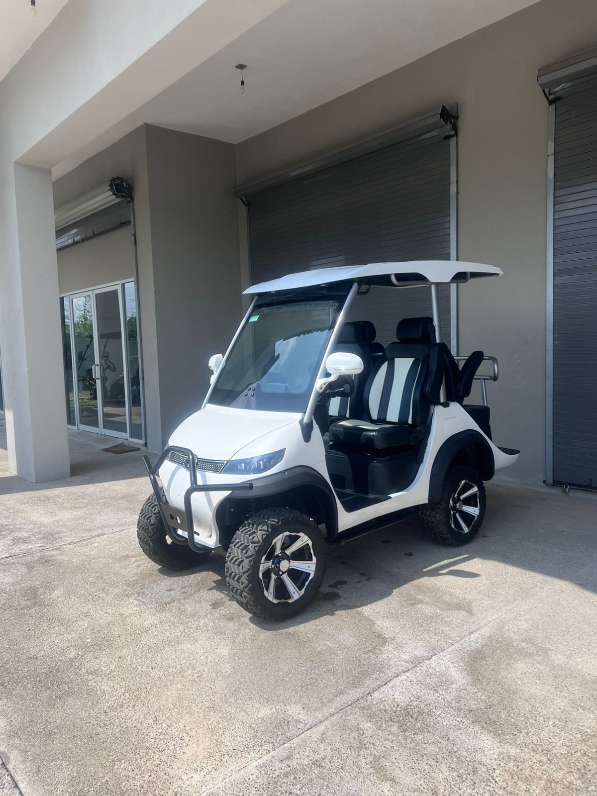 Evolution D3 2024 Side View - Hardy Carts & Equipment