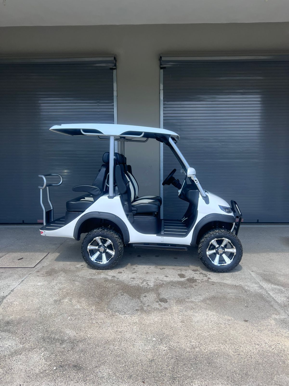 Evolution D3 2024 Lithium Battery- Hardy Carts & Equipment