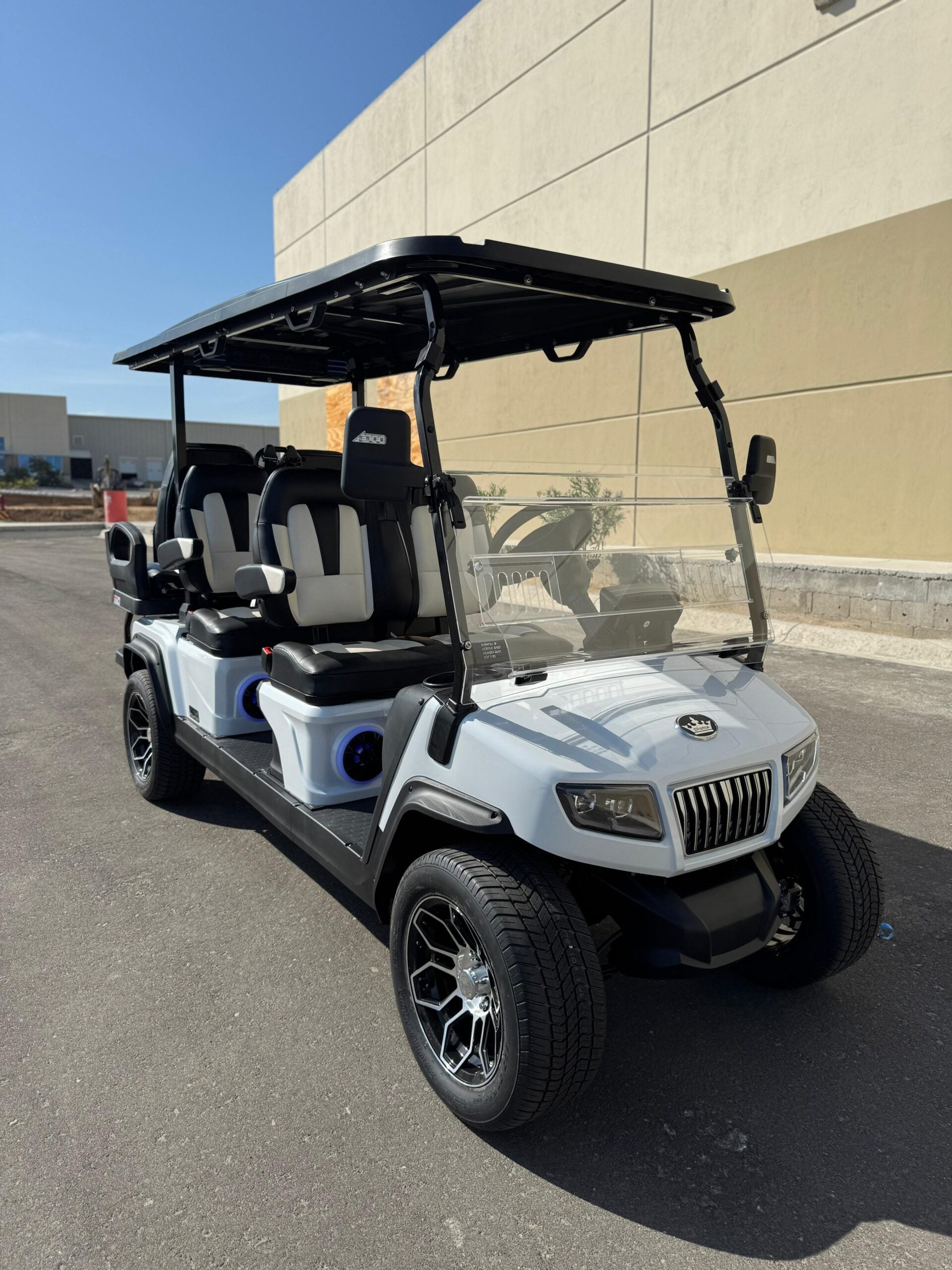 D5 Ranger 4+2 Plus - Mineral White with Black Seats - Hardy Carts & Equipment