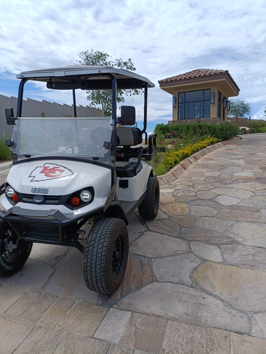 EZGO - S4 - White – 2021 - Used ✔︎