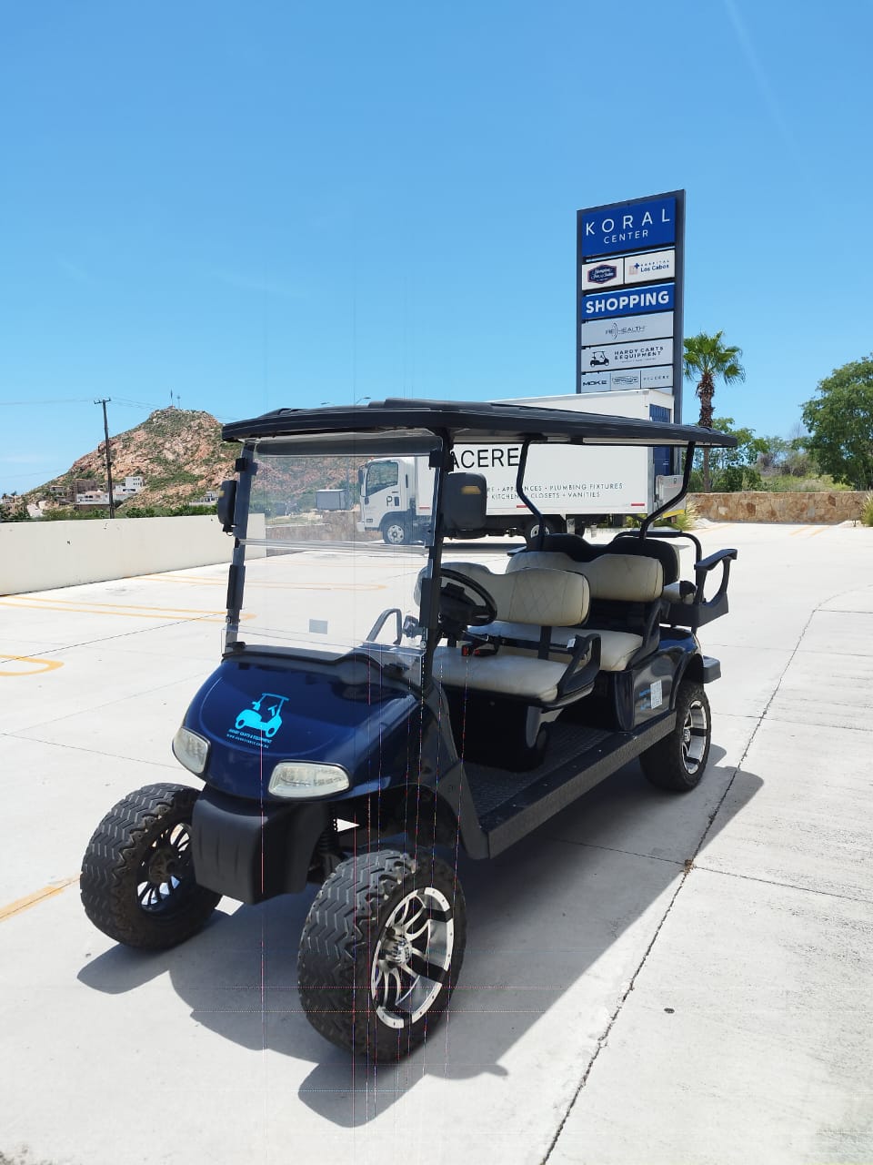 DMAX XT4 Parked Angle - Hardy Carts & Equipment