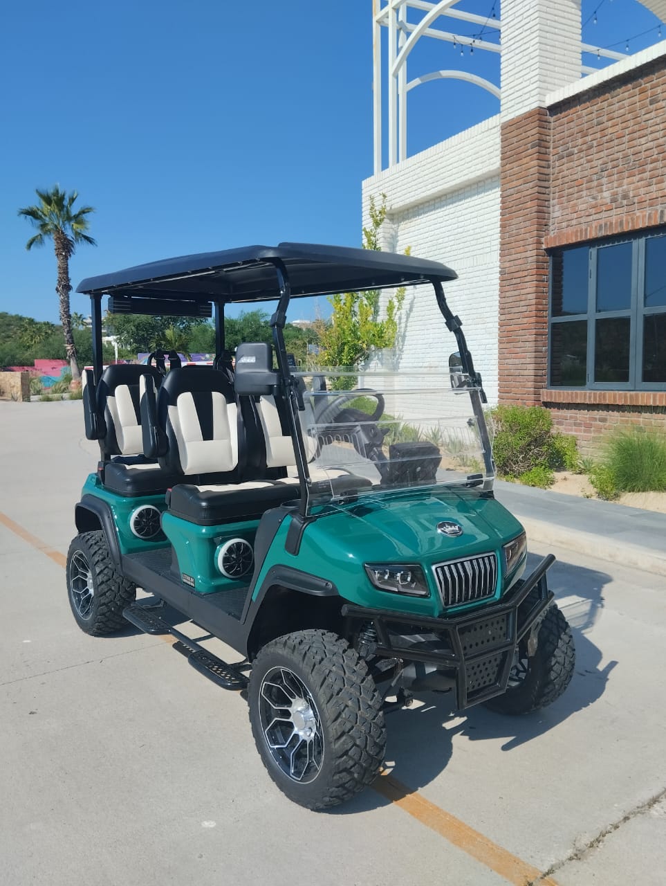 2025 D5 Maverick 4 Plus - Green (Black/White) - Used / On Consignment