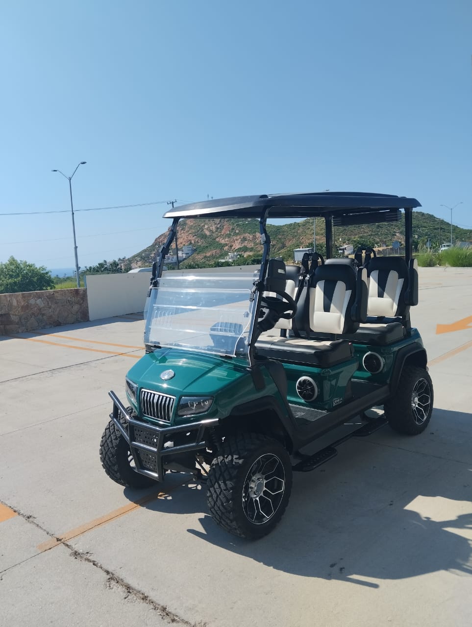 2025 D5 Maverick 4 Plus - Green (Black/White) - Used / On Consignment