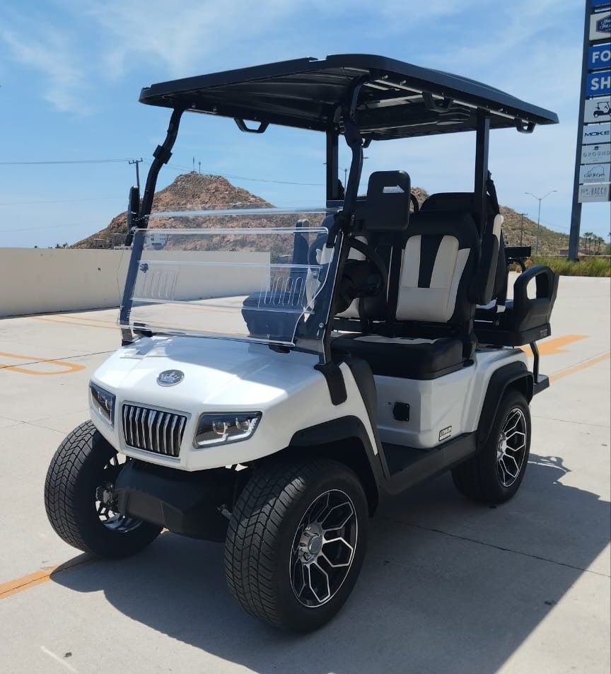 D5 Ranger 2+2 - Mineral White with Black and White Seats-Hardy Carts & Equipment