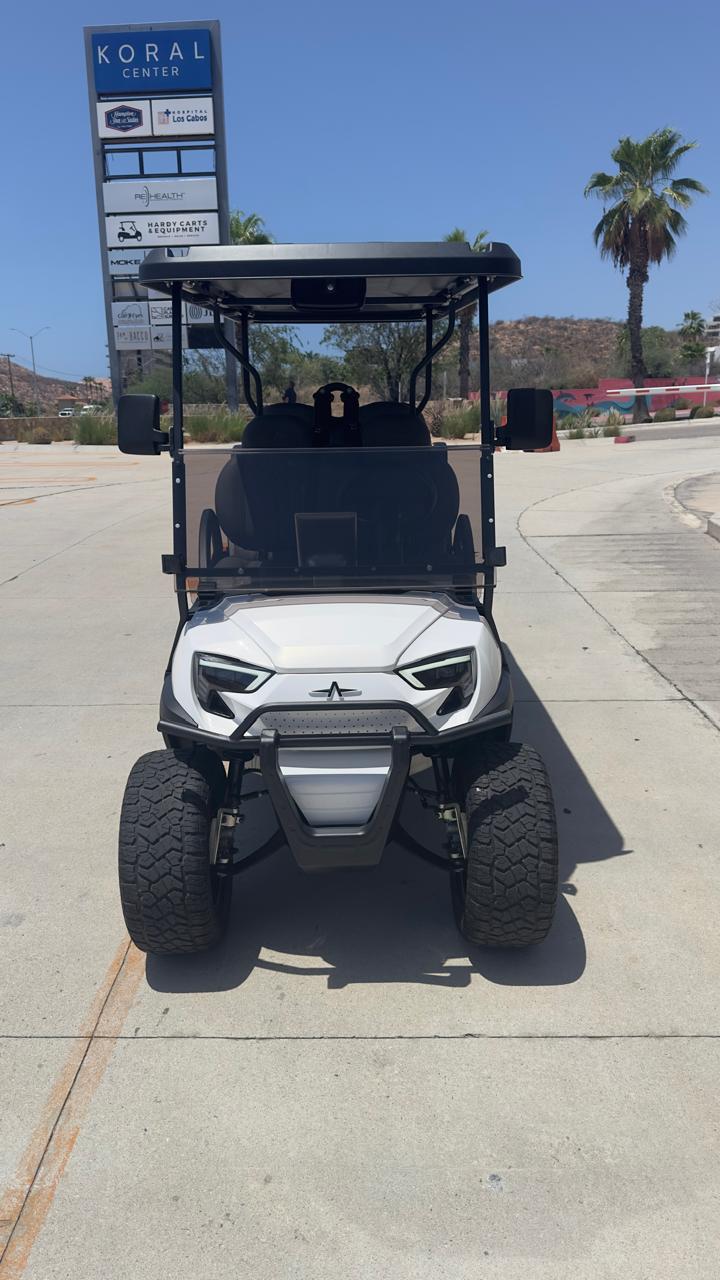 Atlas 6 passenger Lifted – Pearl White (Charcoal, Glossy Black) – IN STOCK
