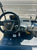D5 Maverick 4+2 Plus - Black Sapphire - Black & White Seats (LC-78) - In Stock