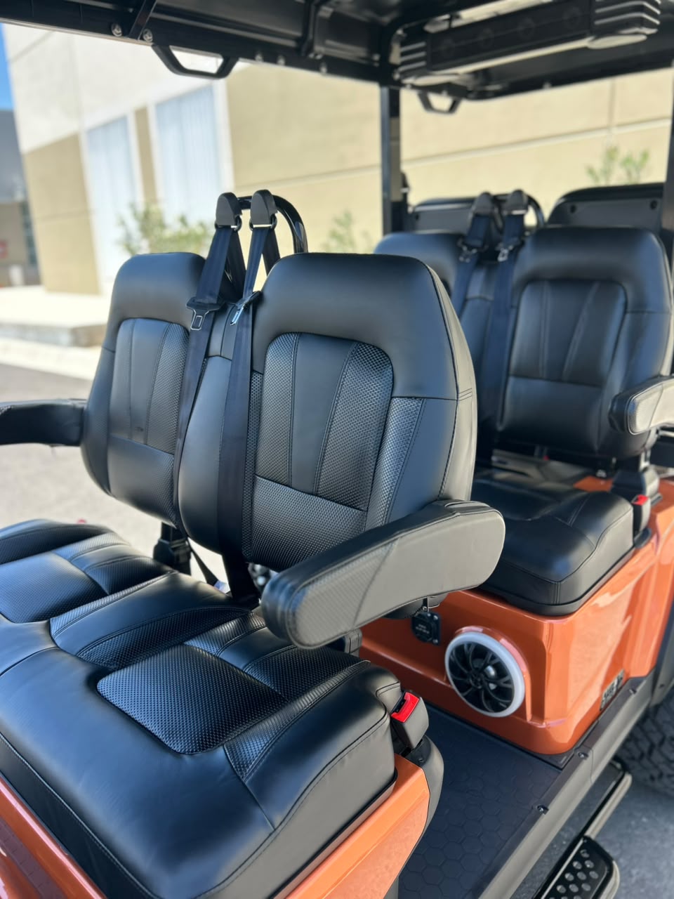 D5 Maverick 4+2 Plus - Copper (Black) - In Stock