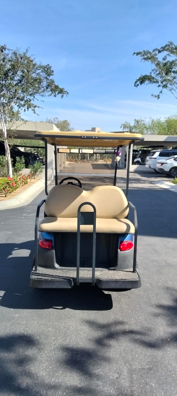 2011- Club Car USA - Precedent i2 - Electric 4 - USED - On Consignment ✓