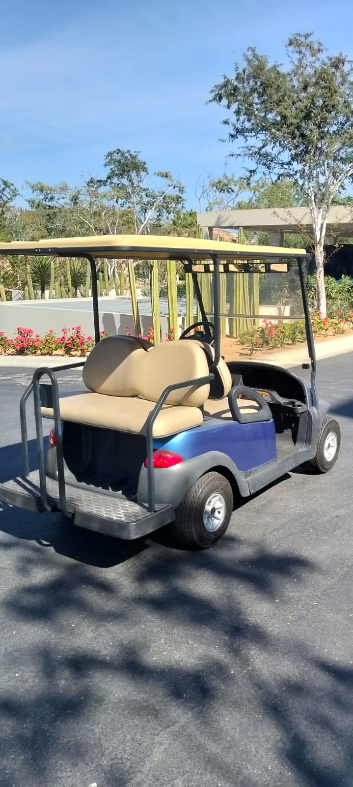 2011 - Club Car - USA - Precedent i2 - Electric 4 - USED - On Consignment ✔