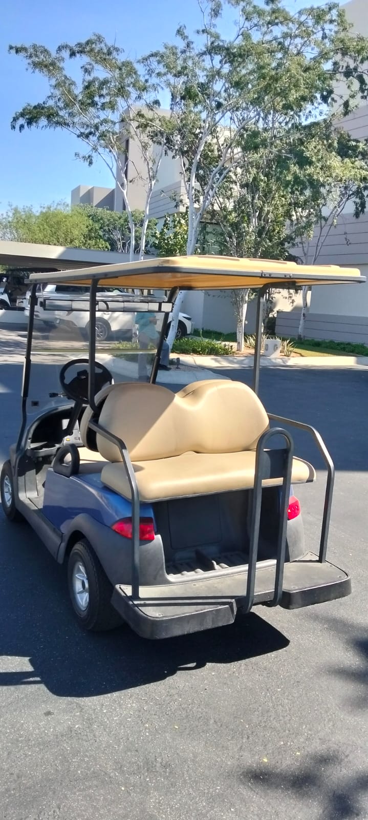 2009 - Club Car USA - Precedent i2 - Electric 4 - USED - On Consignment ✔