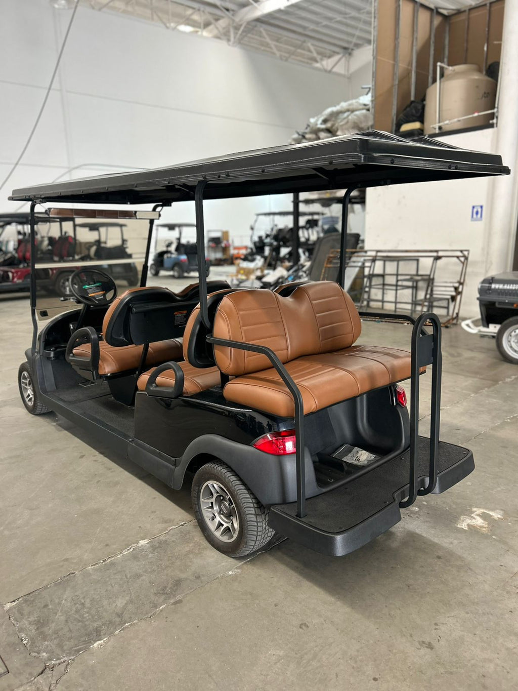 Club Car – Precedent Stretch 6 -  Gasoline - Used - On Consignment