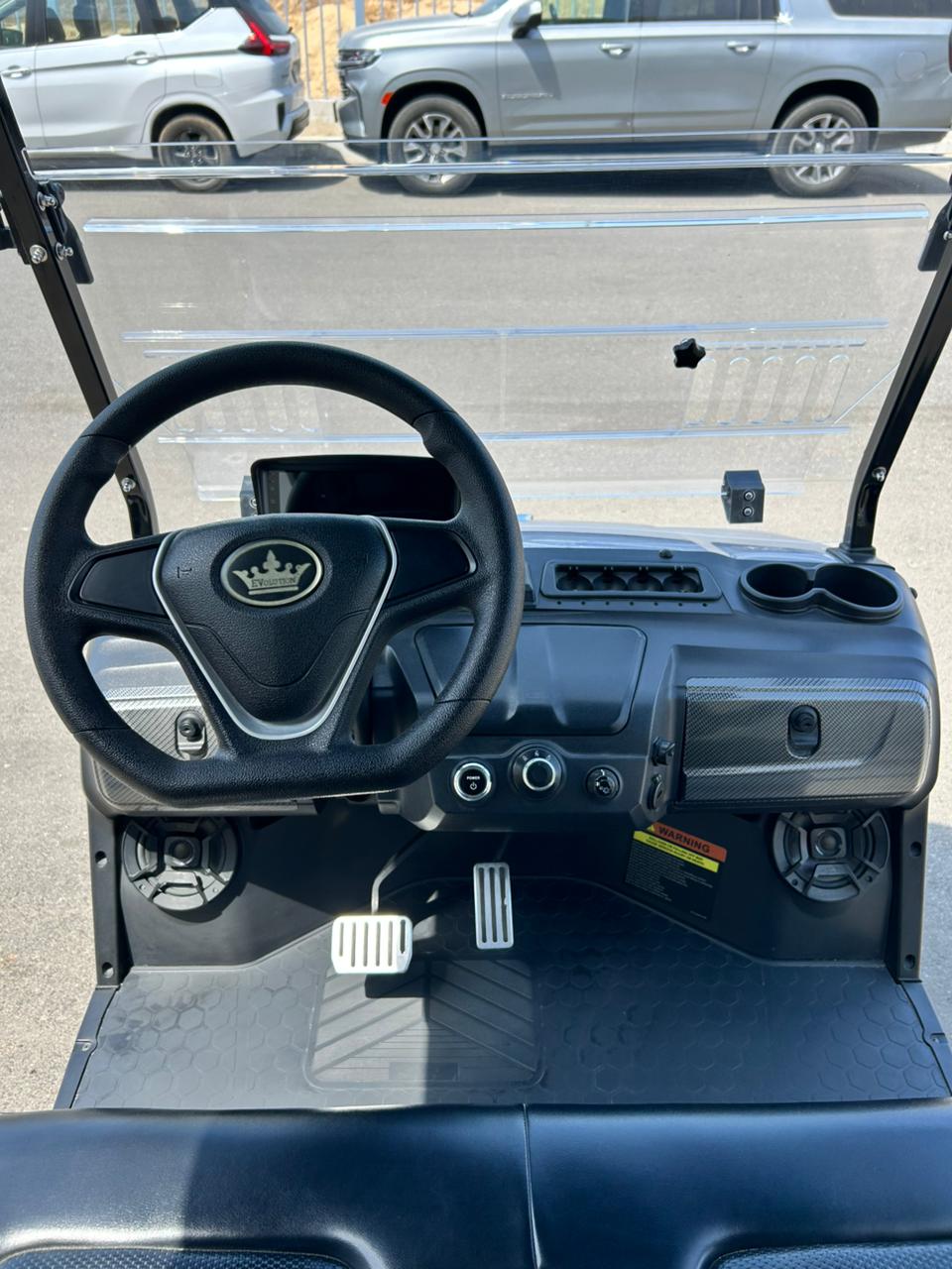 D5 Maverick 4 Plus - Custom color - Black Seats - Used