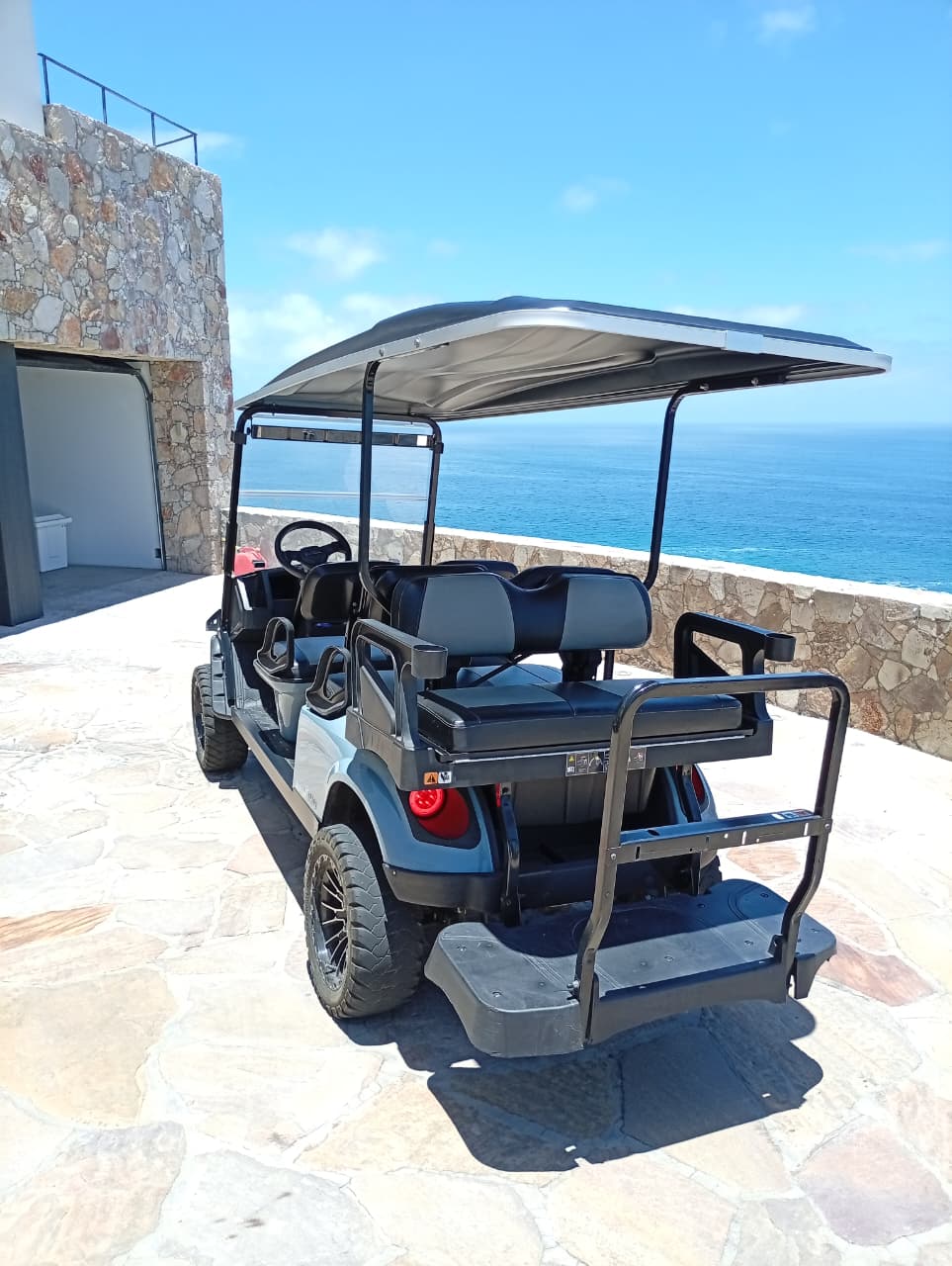 EZGO - Elite L6 - 2022 - Used - On Consignment