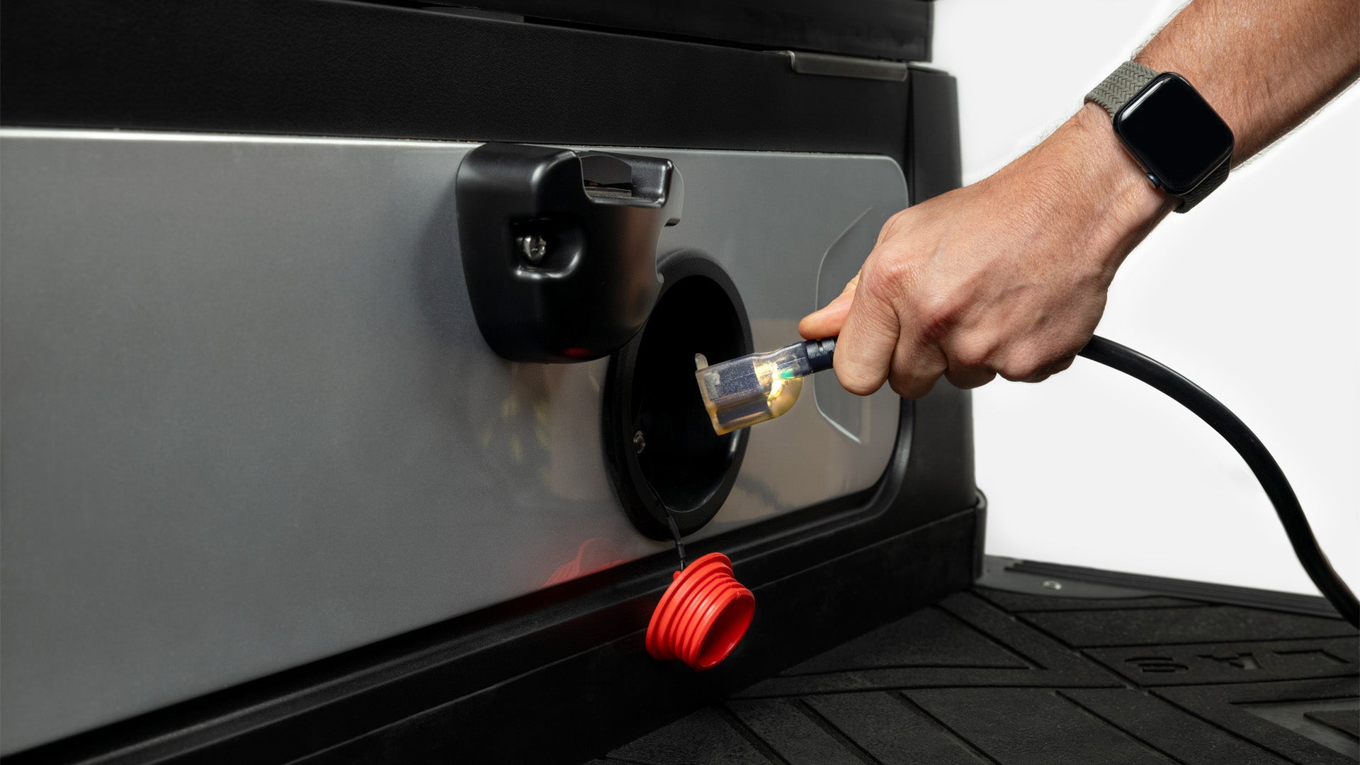 Atlas 6 passenger – Pearl White (Pebble, Machined) - Hardy Carts & Equipment